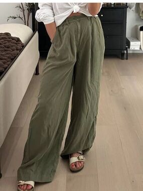Aerie Army Green Wide Leg Trousers NWT